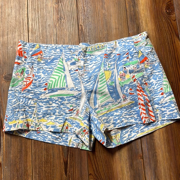 Lilly Pulitzer Shorts - Picture 1 of 3